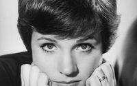 Julie Andrews 